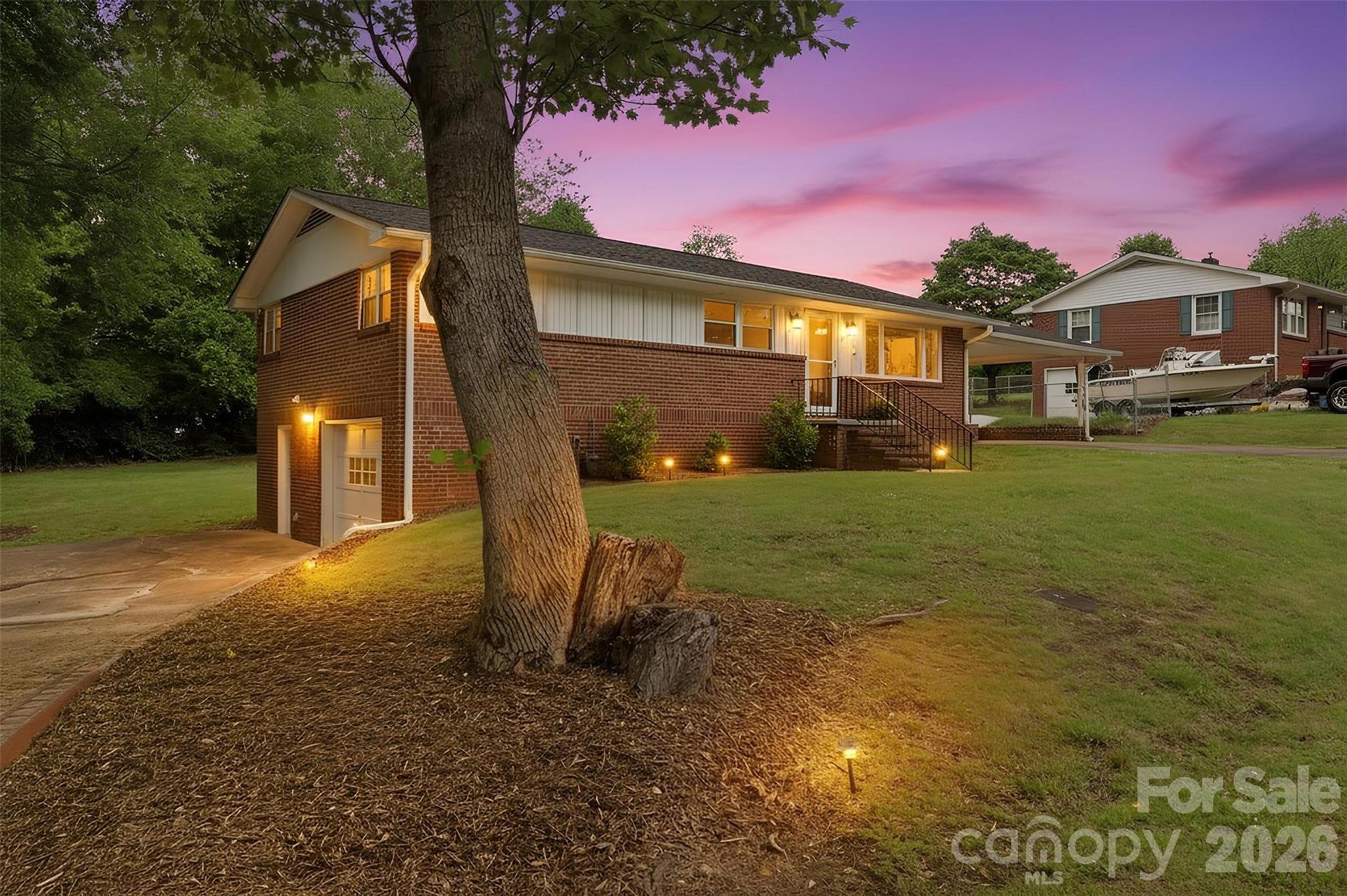 88 36th Street NW Hickory NC 28601