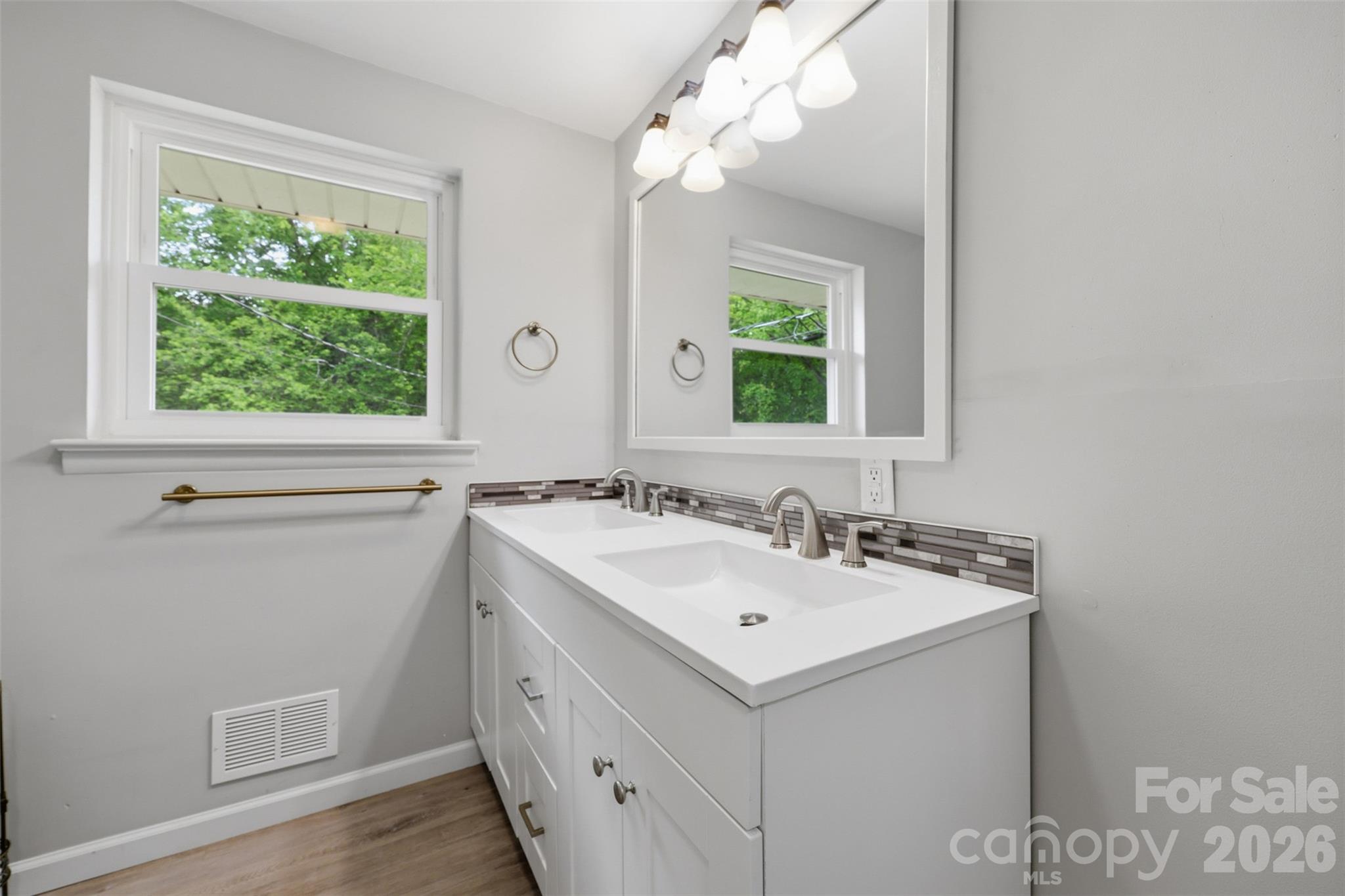 88 36th Street NW Hickory NC 28601