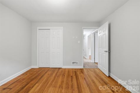 88 36th Street NW Hickory NC 28601