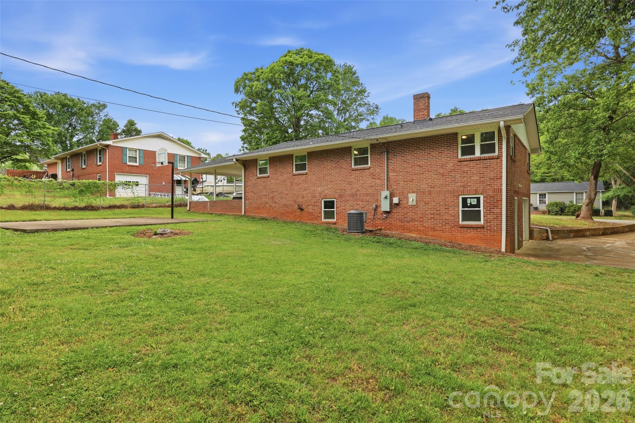 88 36th Street NW Hickory NC 28601