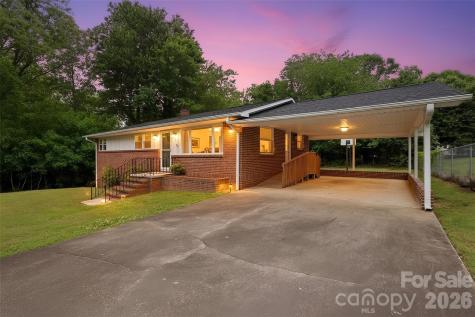 88 36th Street NW Hickory NC 28601
