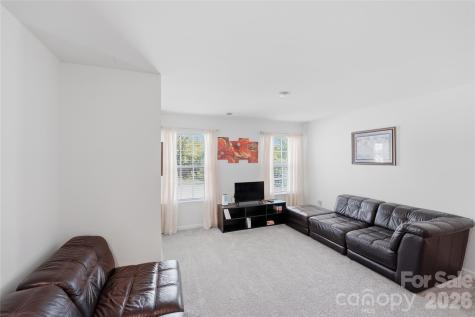 149 Giant Oak Avenue Statesville NC 28677