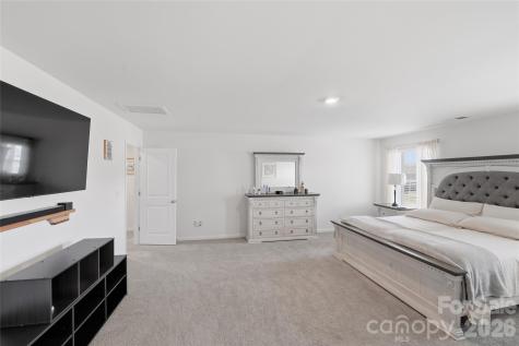 149 Giant Oak Avenue Statesville NC 28677