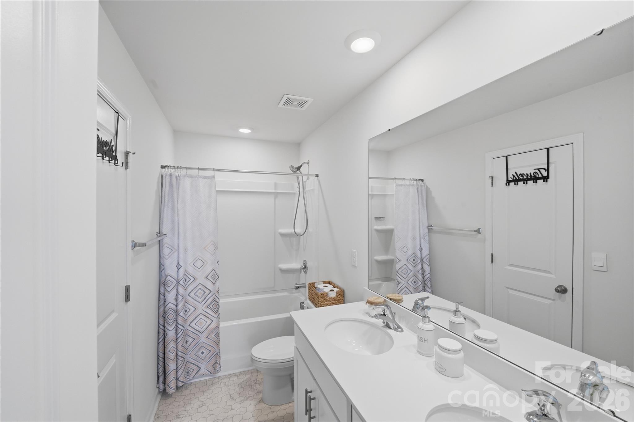 149 Giant Oak Avenue Statesville NC 28677