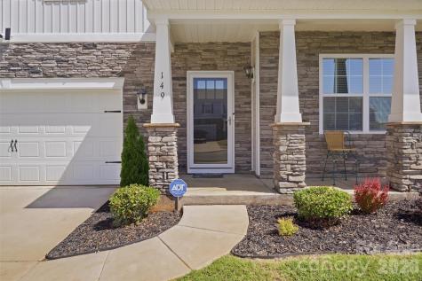 149 Giant Oak Avenue Statesville NC 28677
