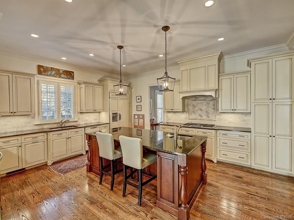 2200 Rhododendron Court Charlotte NC 28205