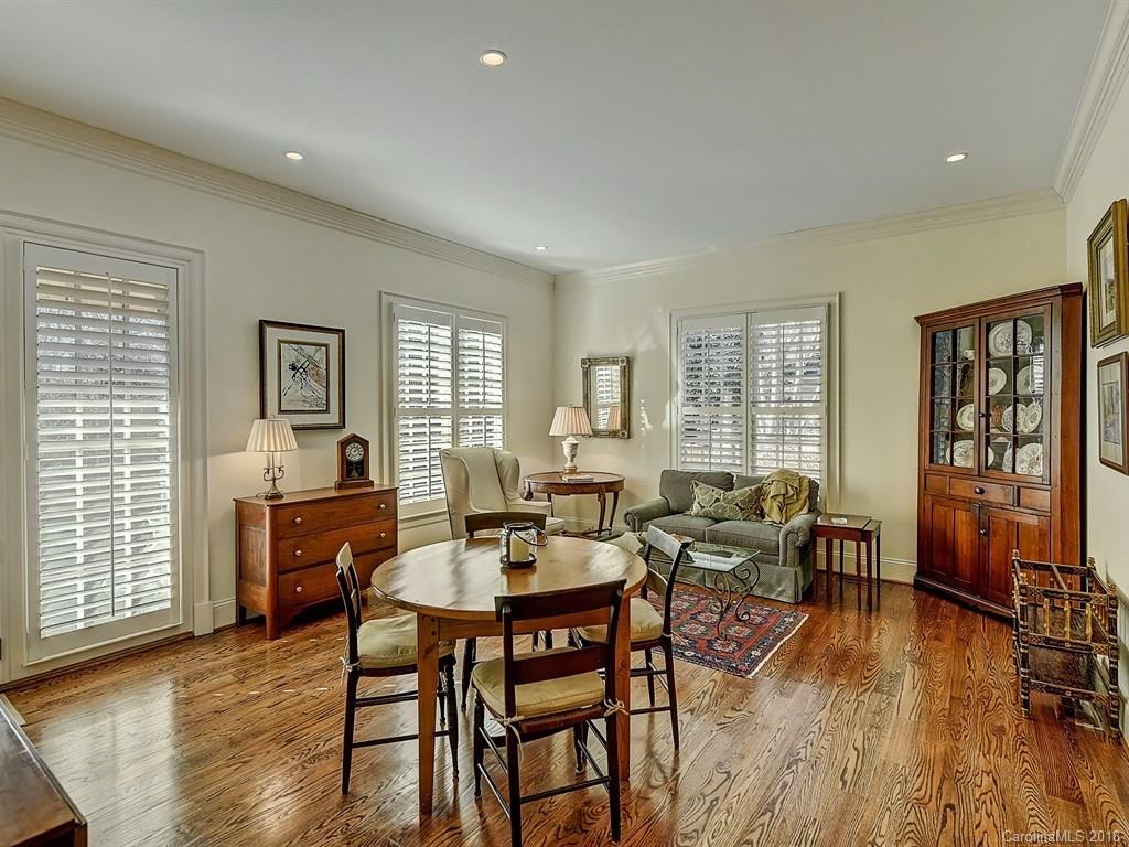 2200 Rhododendron Court Charlotte NC 28205