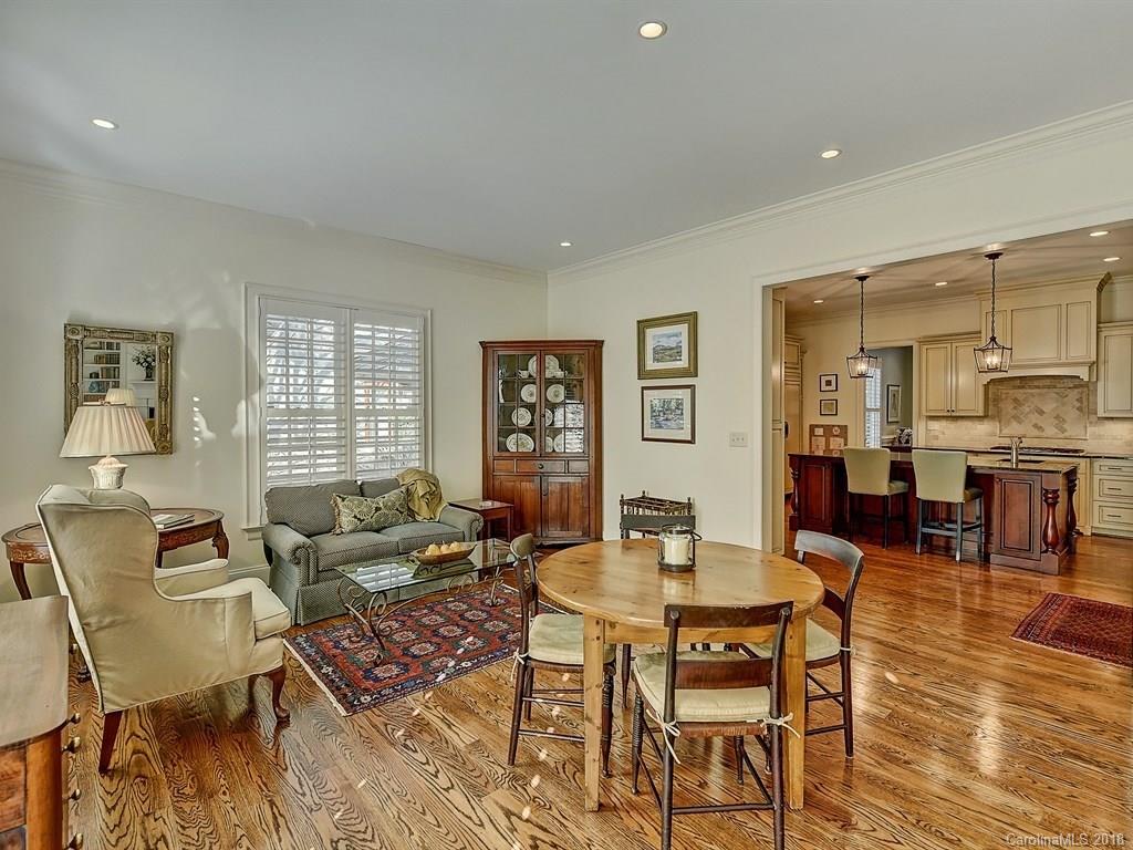 2200 Rhododendron Court Charlotte NC 28205