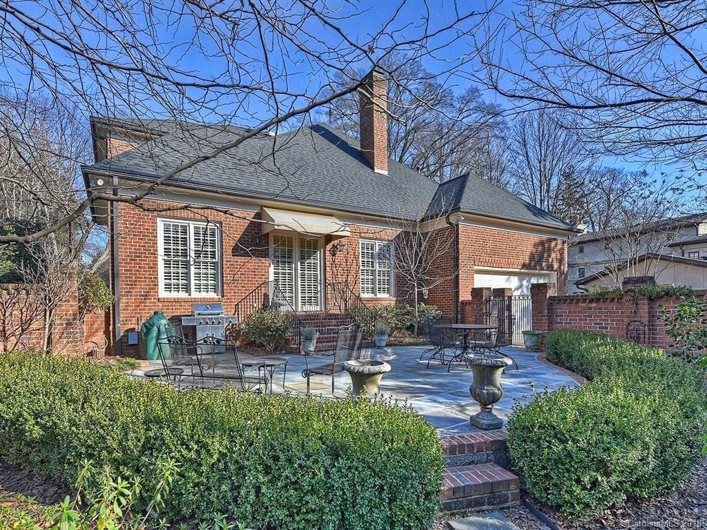2200 Rhododendron Court Charlotte NC 28205