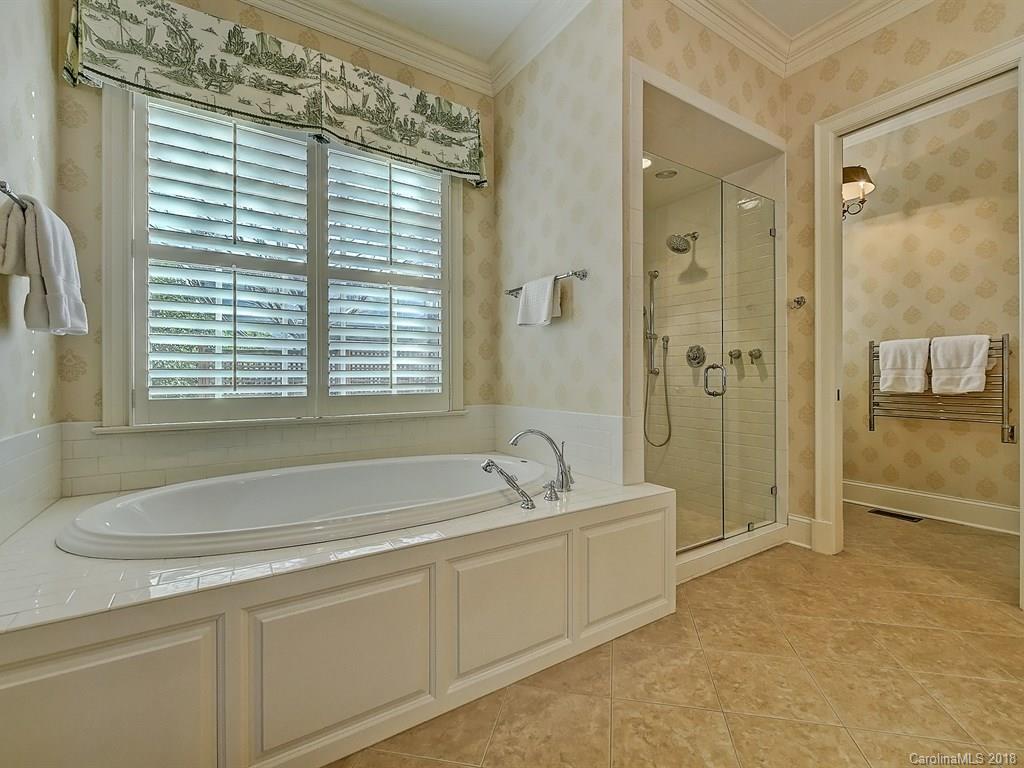2200 Rhododendron Court Charlotte NC 28205
