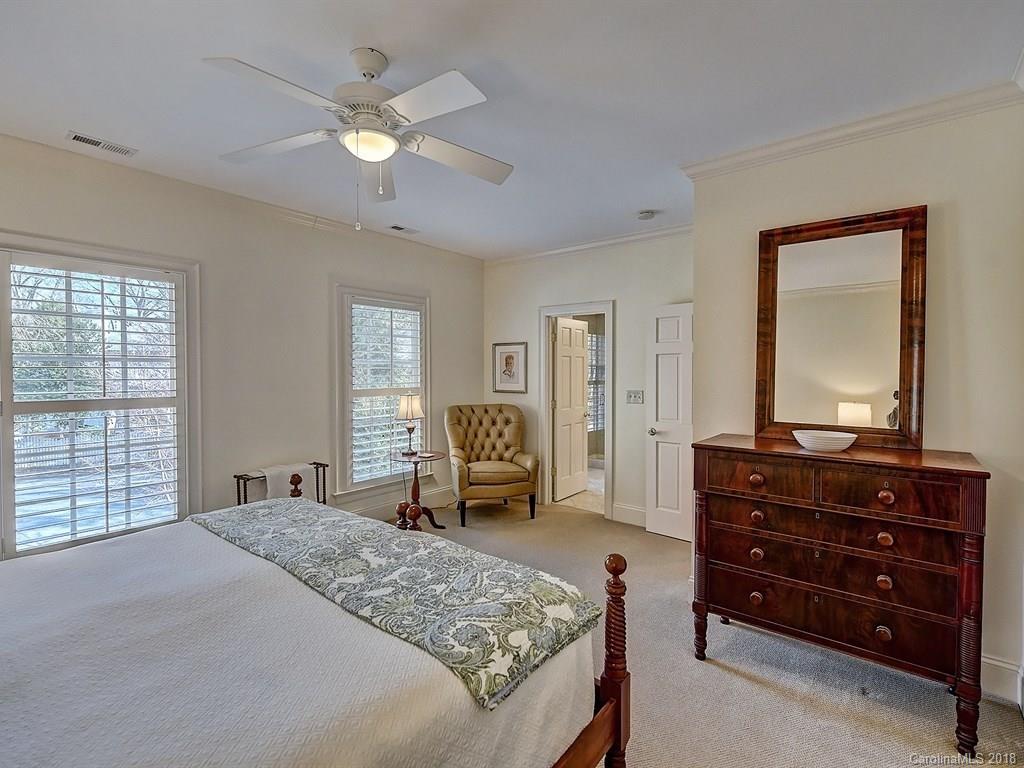 2200 Rhododendron Court Charlotte NC 28205