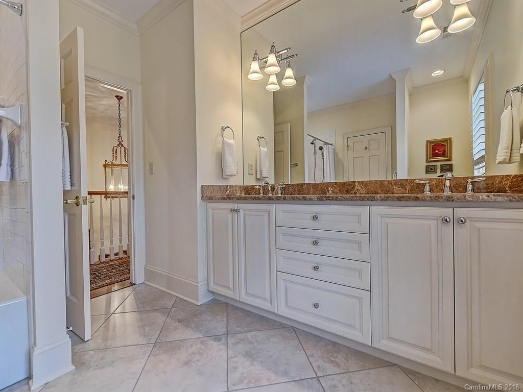 2200 Rhododendron Court Charlotte NC 28205