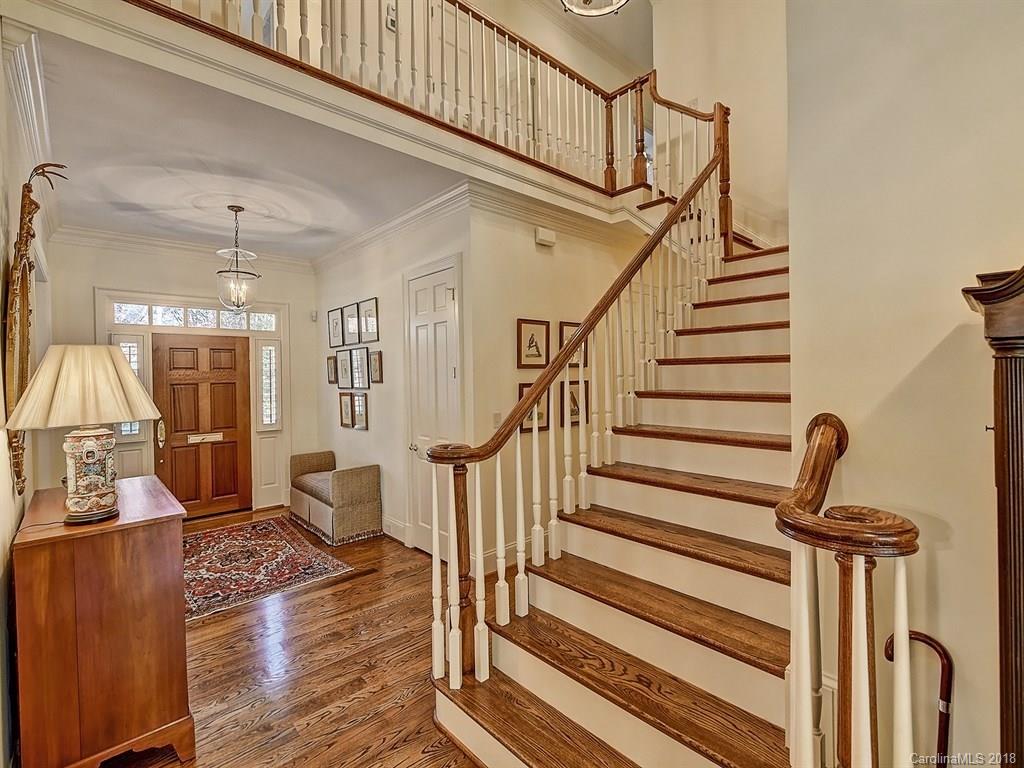 2200 Rhododendron Court Charlotte NC 28205
