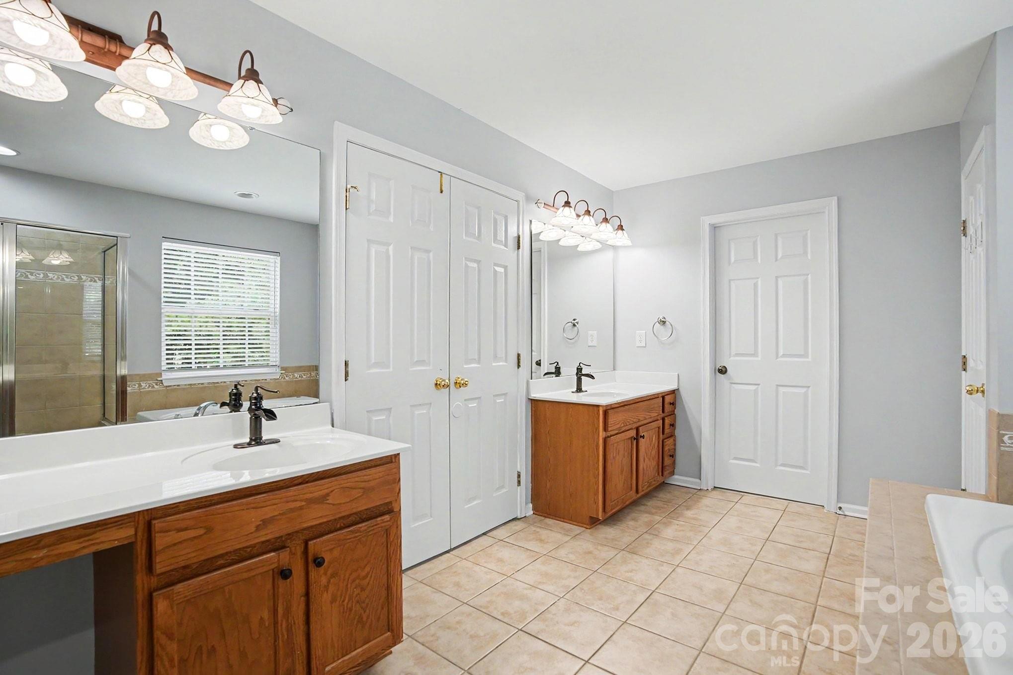 3208 Bur Oak Drive Gastonia NC 28056