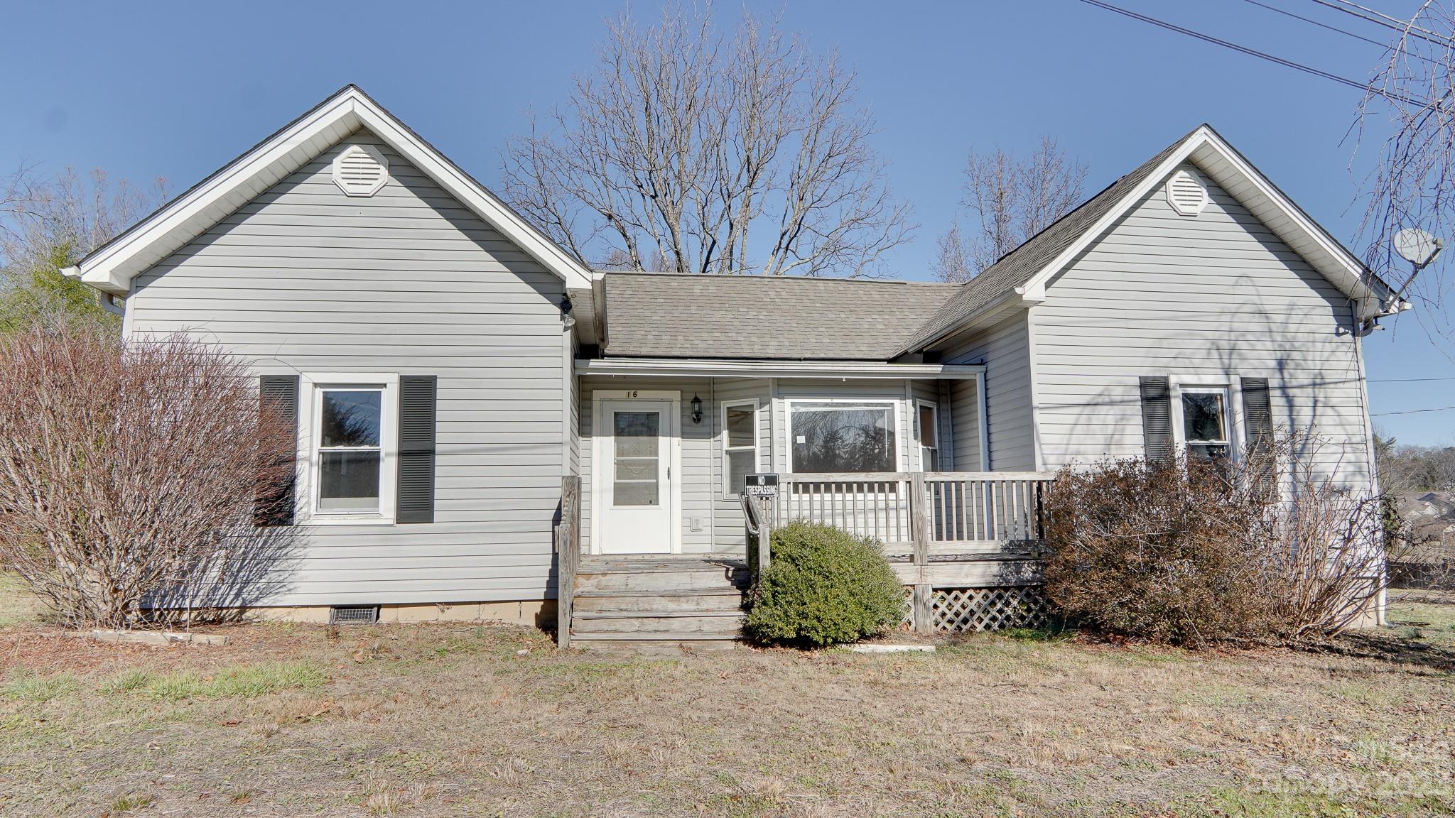 14 & 16 Rosebud Lane Hendersonville NC 28739