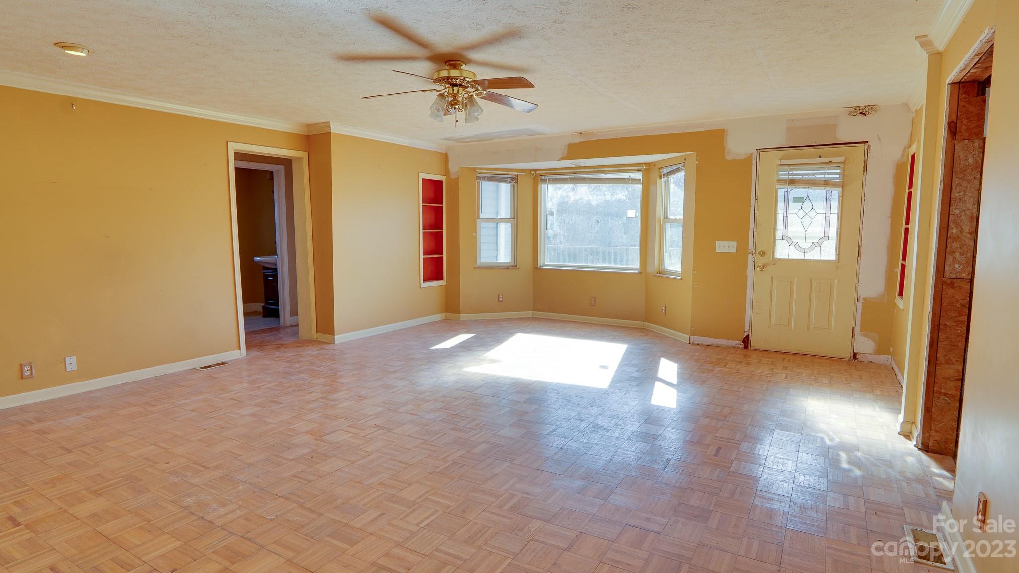 14 & 16 Rosebud Lane Hendersonville NC 28739