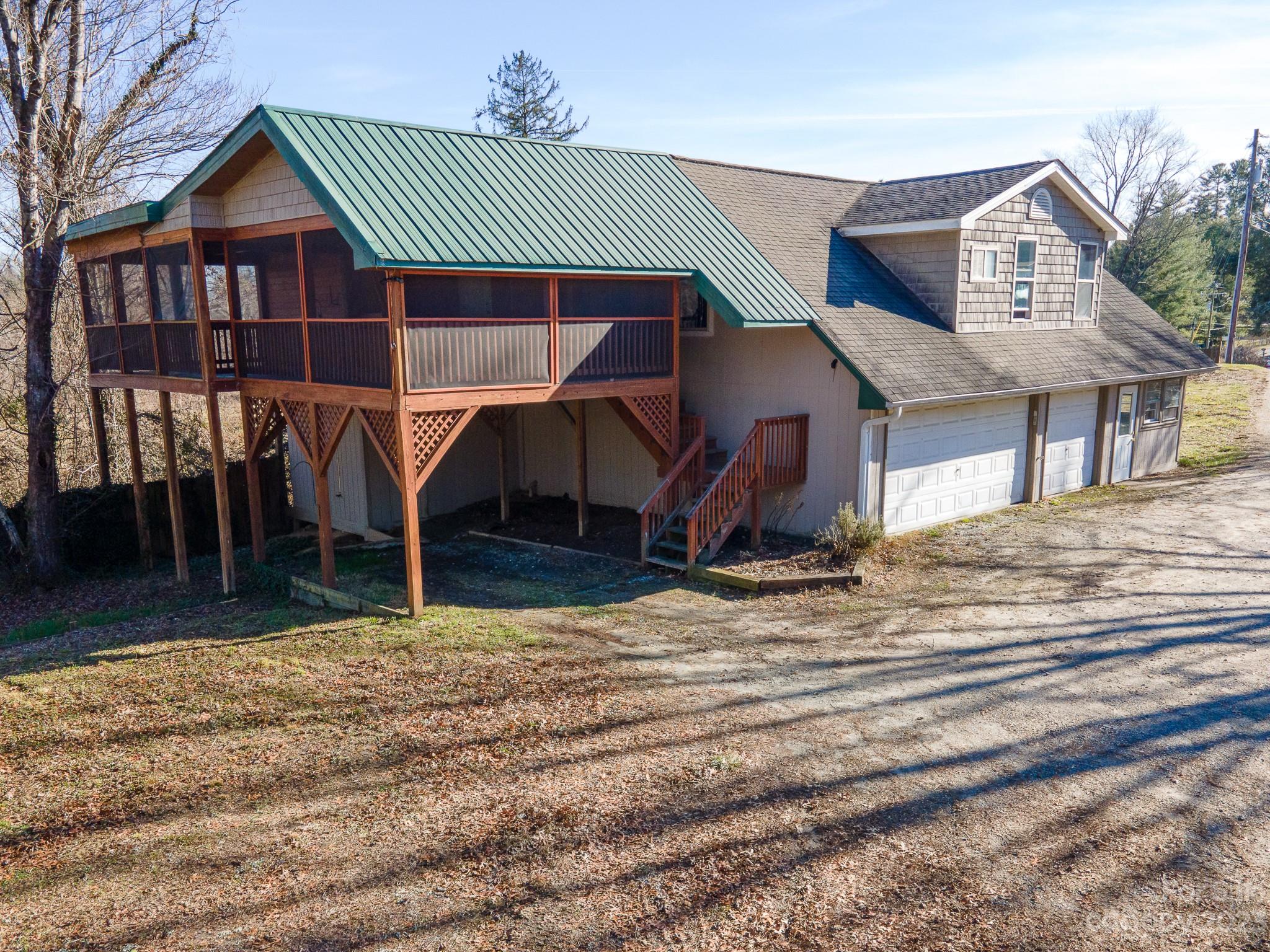 14 & 16 Rosebud Lane Hendersonville NC 28739