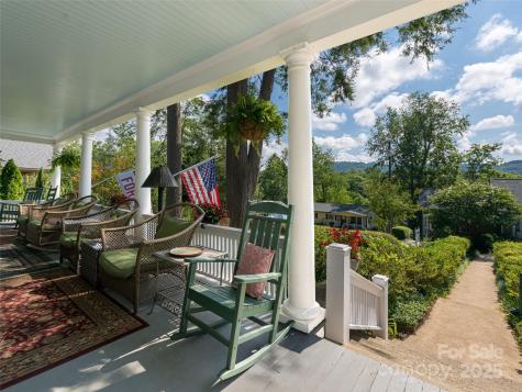 46 Cumberland Circle Asheville NC 28801