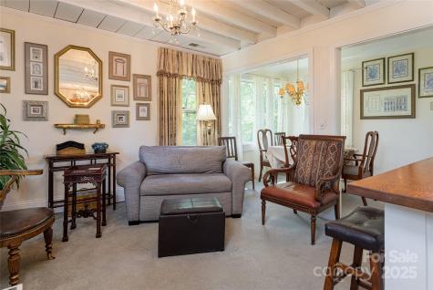 46 Cumberland Circle Asheville NC 28801