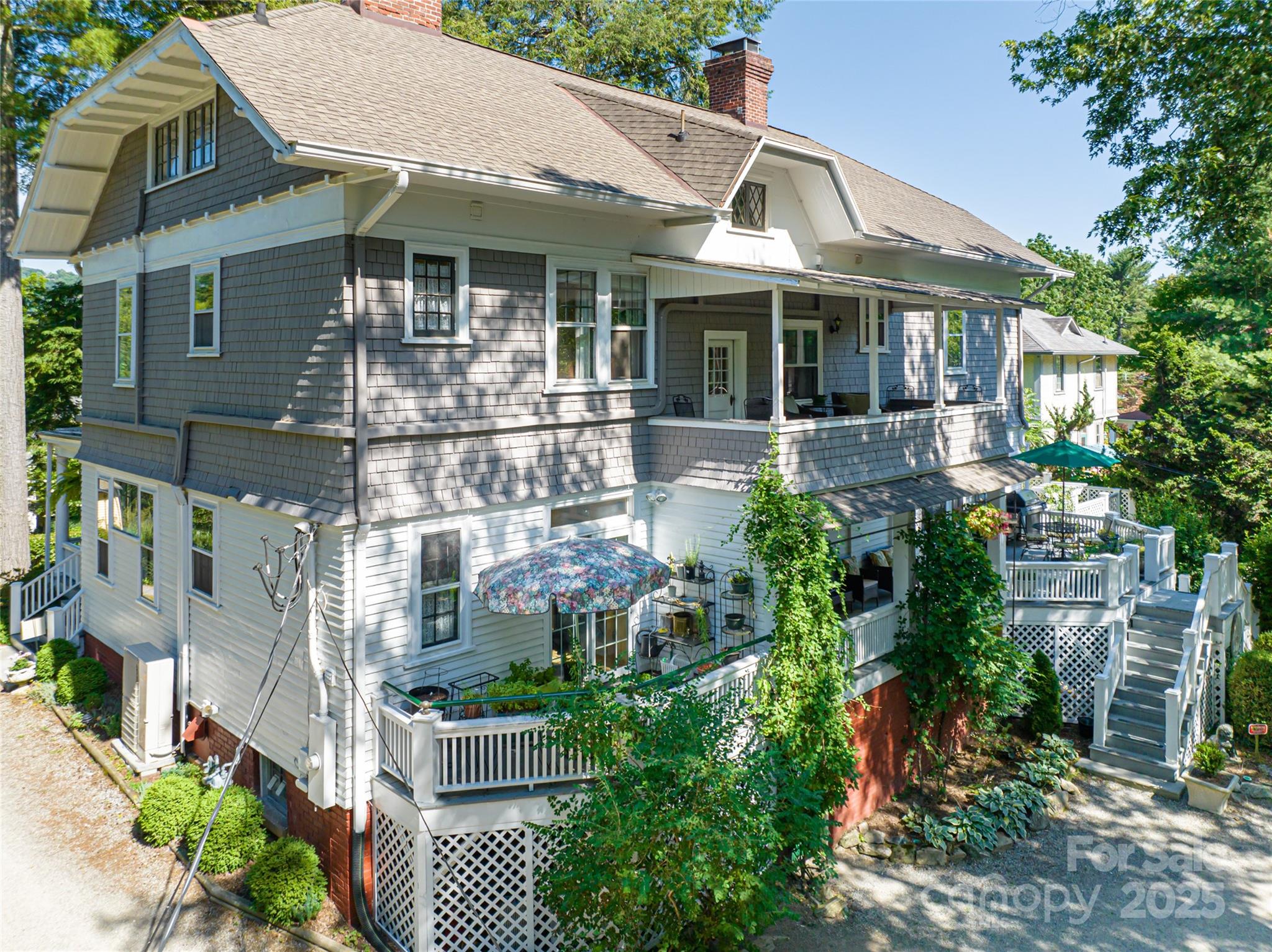 46 Cumberland Circle Asheville NC 28801