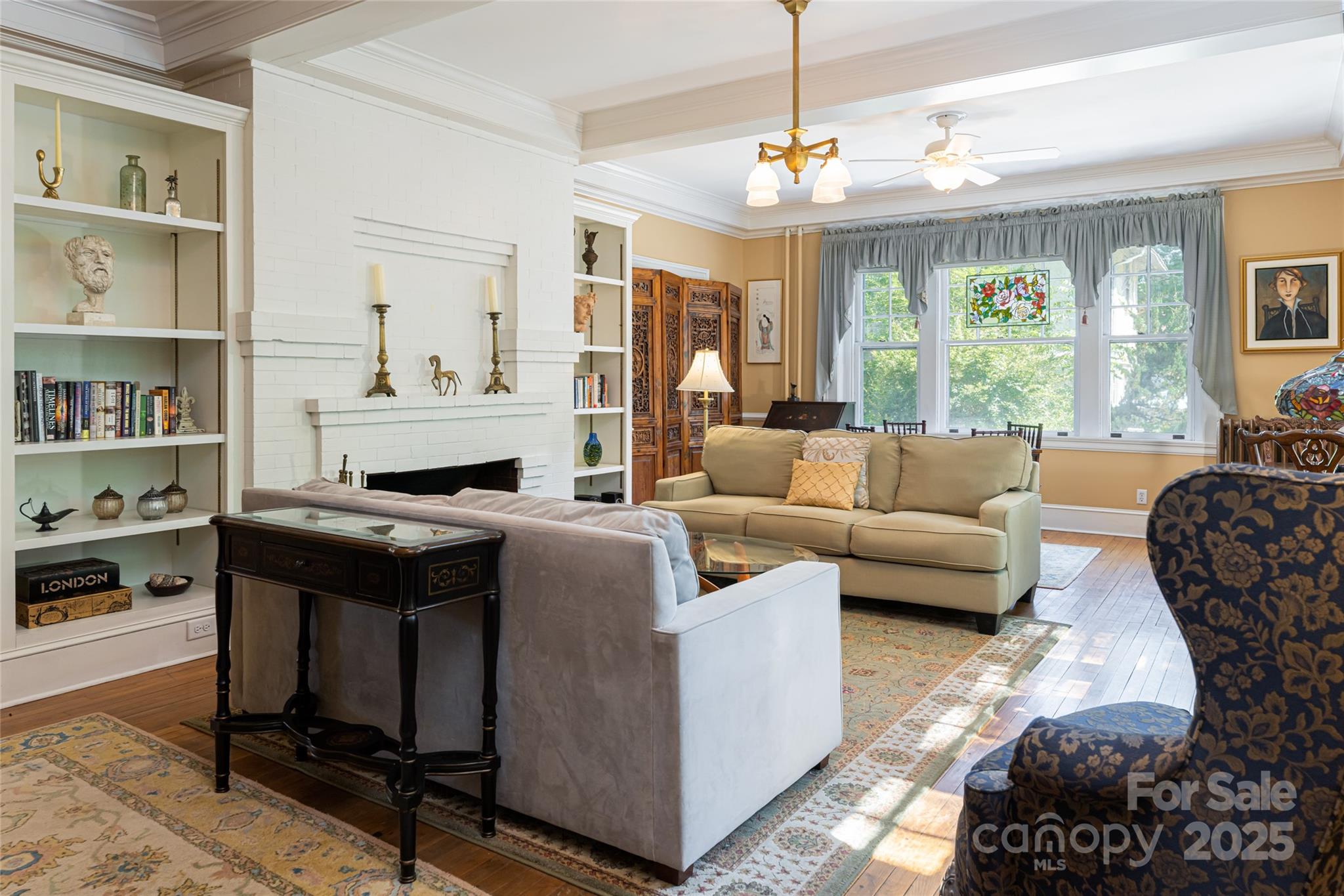 46 Cumberland Circle Asheville NC 28801