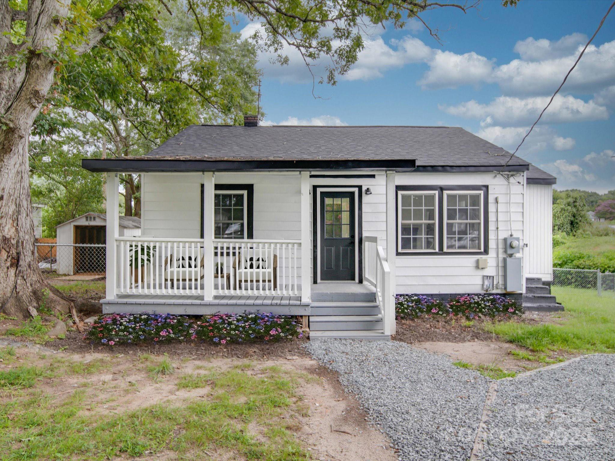 114 W Hilltop Circle Gastonia NC 28052