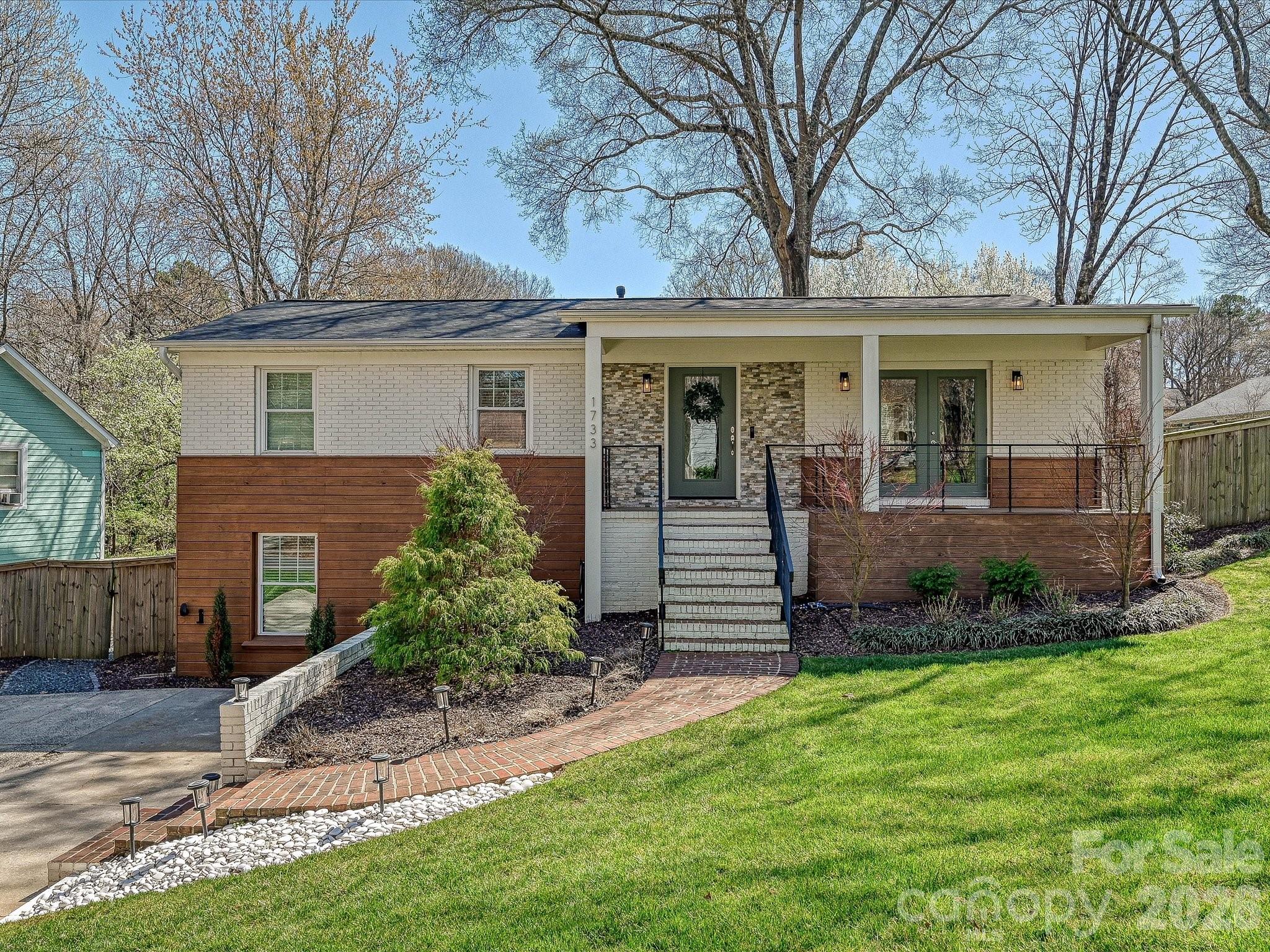 1733 Piccadilly Drive Charlotte NC 28211