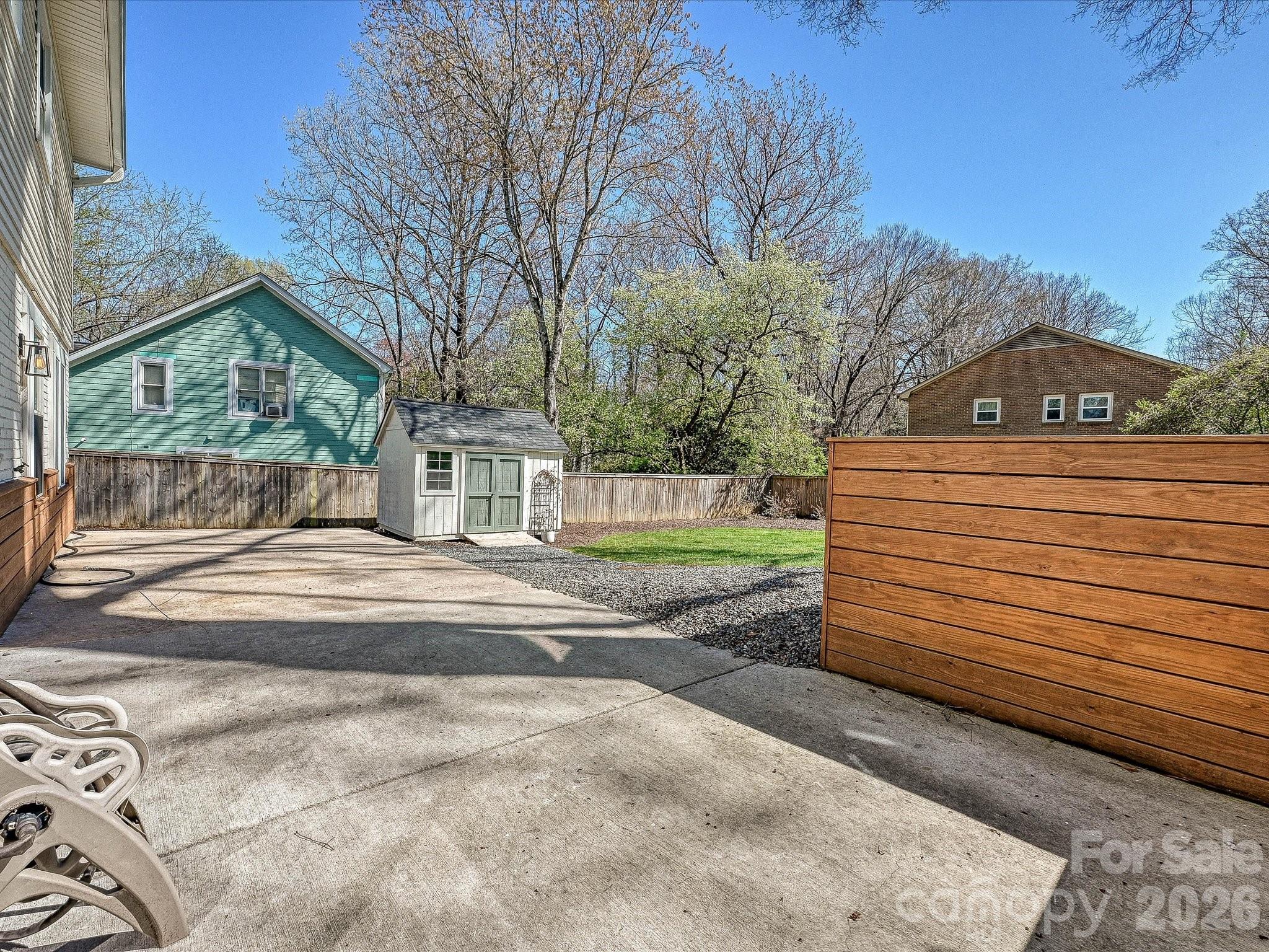 1733 Piccadilly Drive Charlotte NC 28211