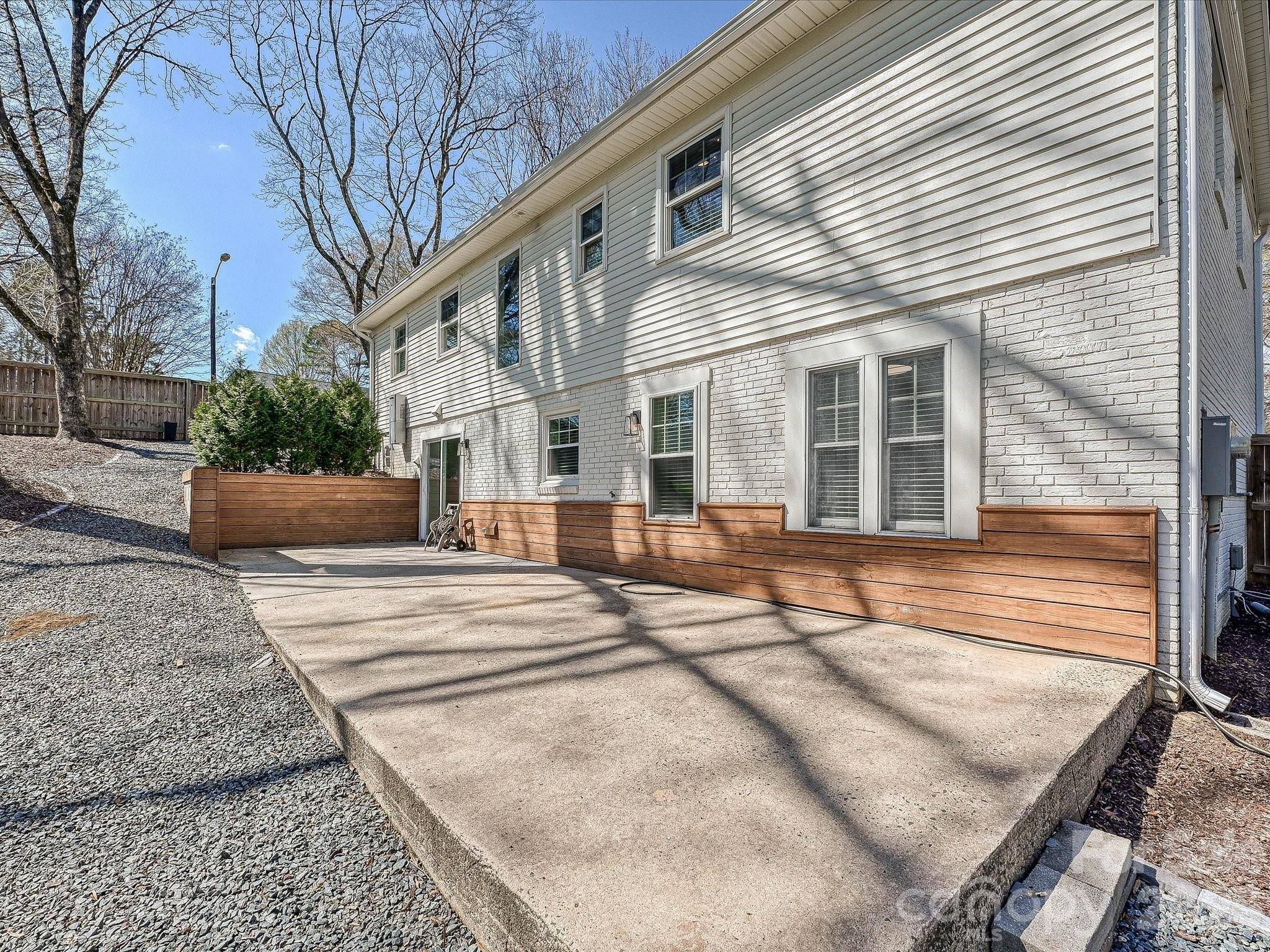 1733 Piccadilly Drive Charlotte NC 28211