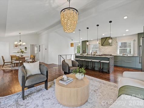 1733 Piccadilly Drive Charlotte NC 28211