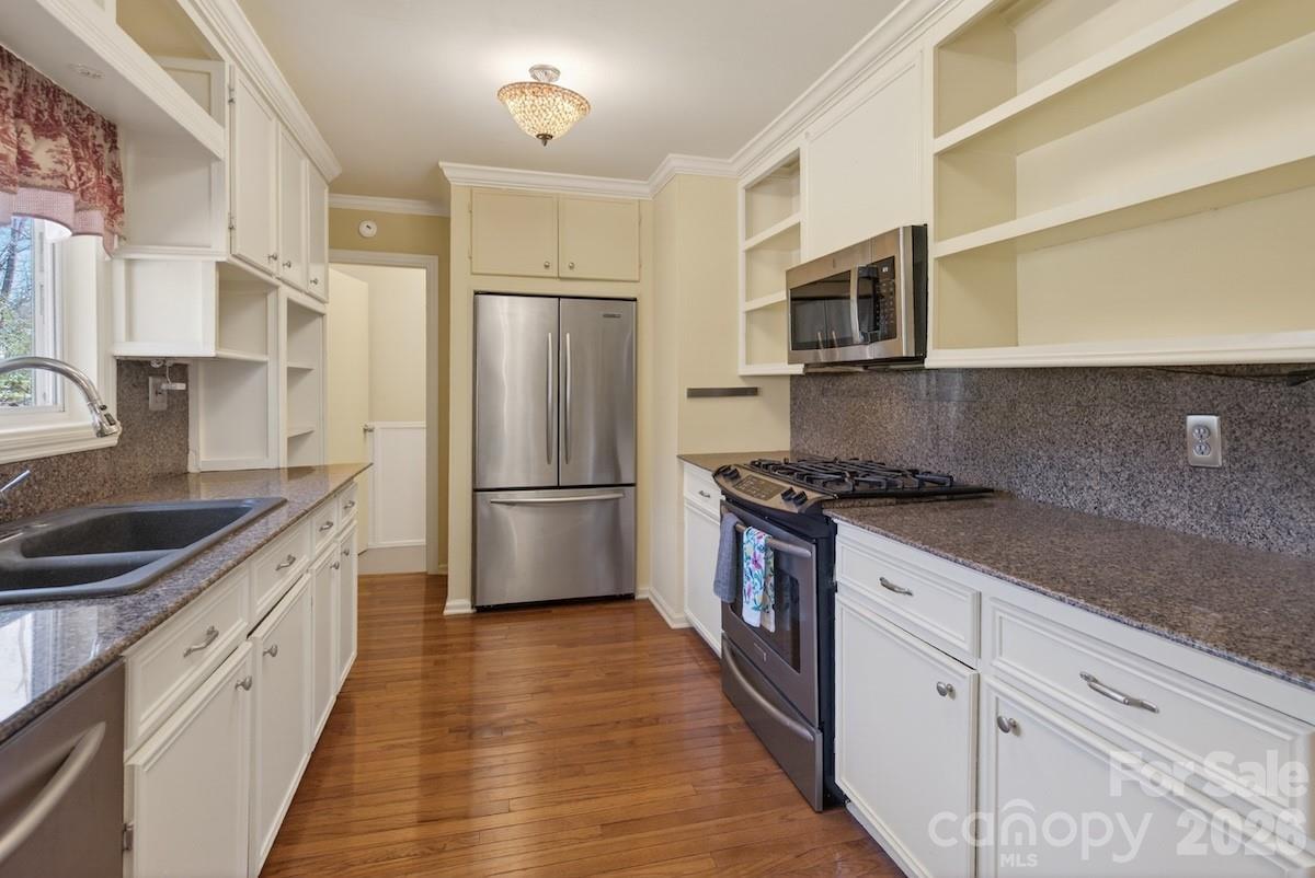 95 Whitney Avenue Tryon NC 28782