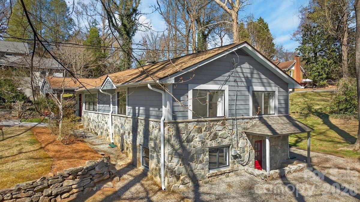95 Whitney Avenue Tryon NC 28782
