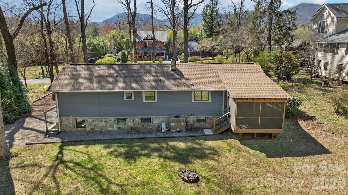 95 Whitney Avenue Tryon NC 28782