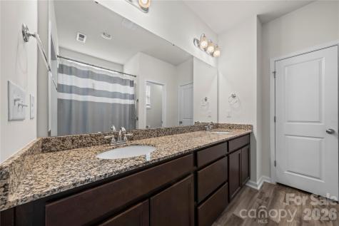 7380 Latham Way Denver NC 28037