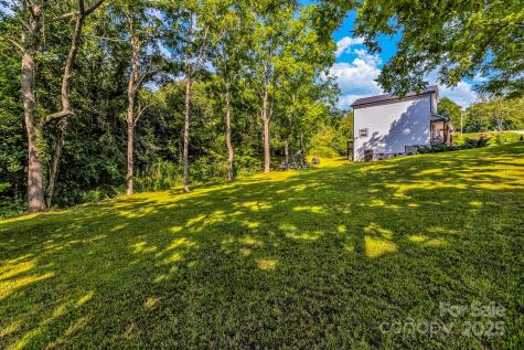 1024 Bear Creek Road Leicester NC 28748