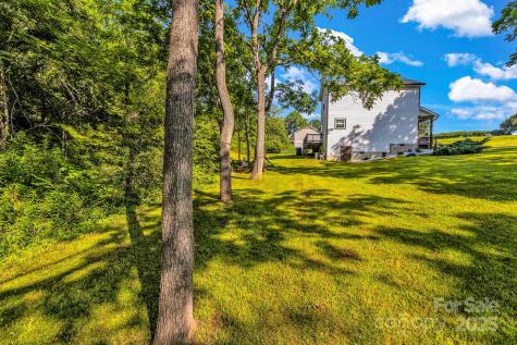 1024 Bear Creek Road Leicester NC 28748