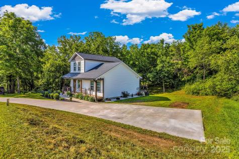 1024 Bear Creek Road Leicester NC 28748