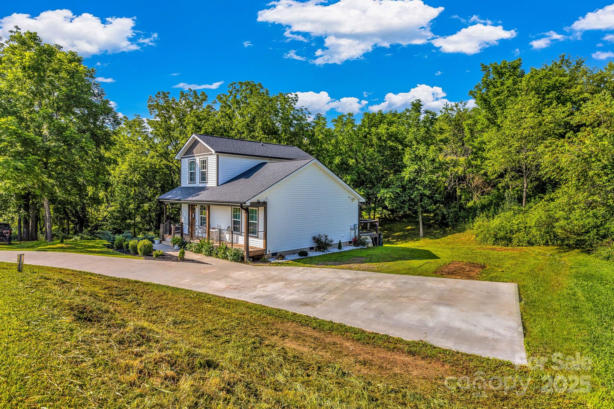 1024 Bear Creek Road Leicester NC 28748