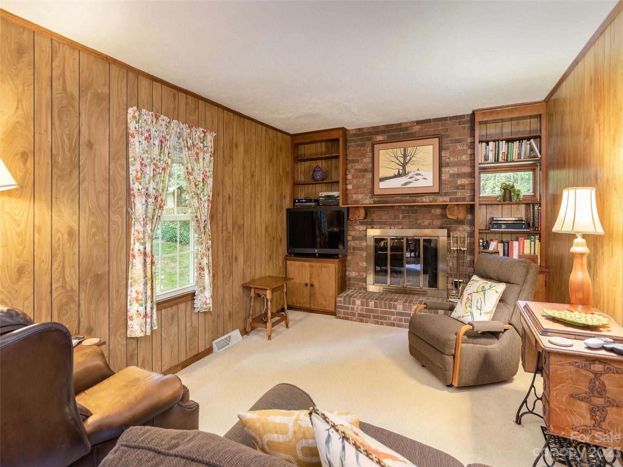 1983 Brevard Road Arden NC 28704