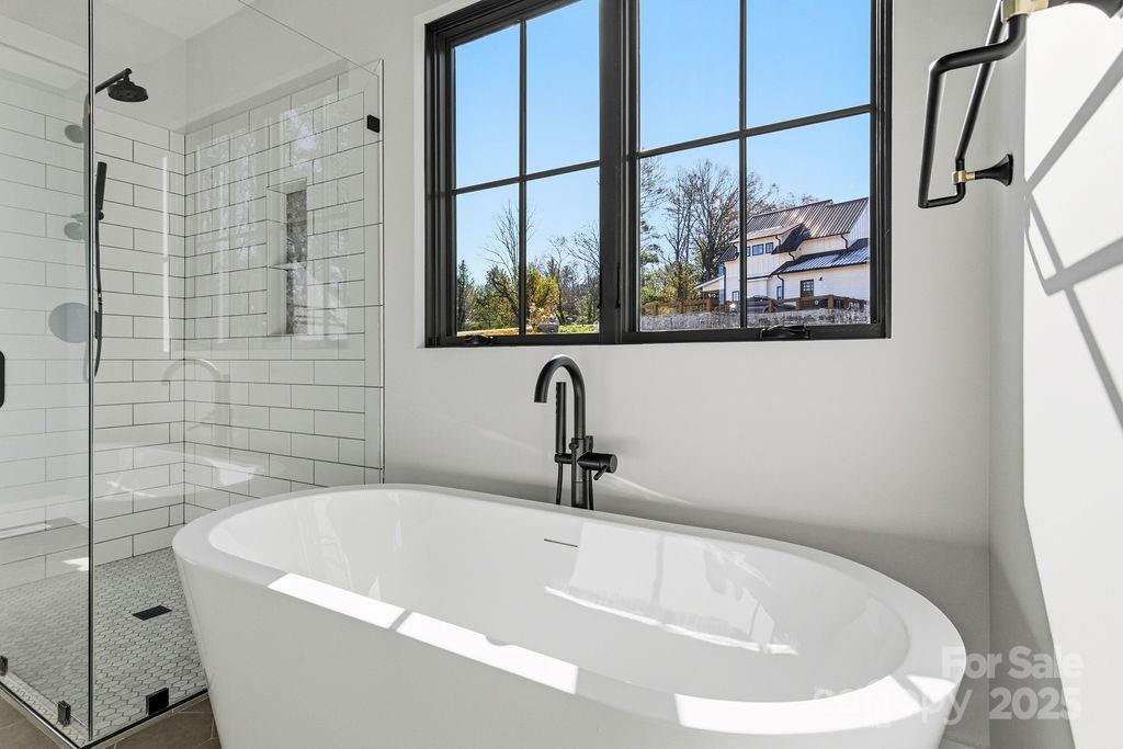 202 Westridge Farm Road Asheville NC 28804