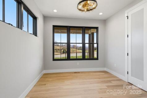 202 Westridge Farm Road Asheville NC 28804