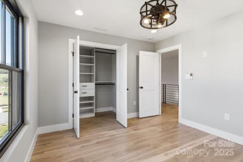 202 Westridge Farm Road Asheville NC 28804