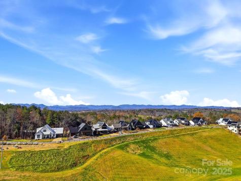 202 Westridge Farm Road Asheville NC 28804