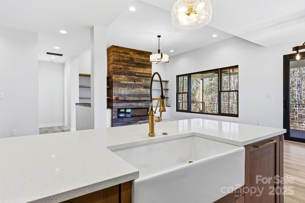 202 Westridge Farm Road Asheville NC 28804