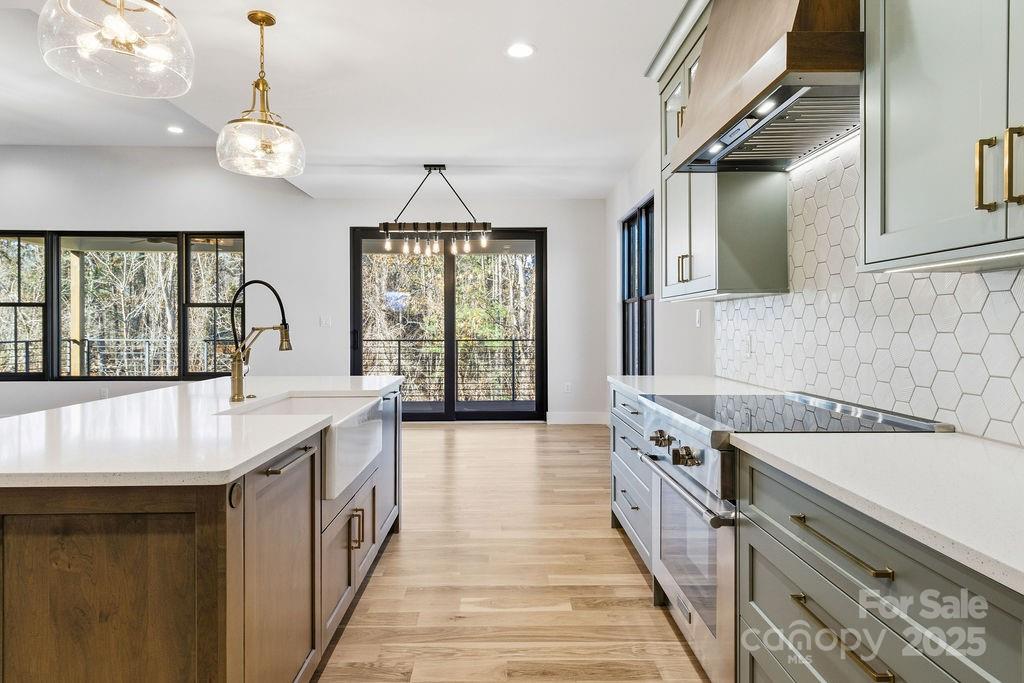 202 Westridge Farm Road Asheville NC 28804