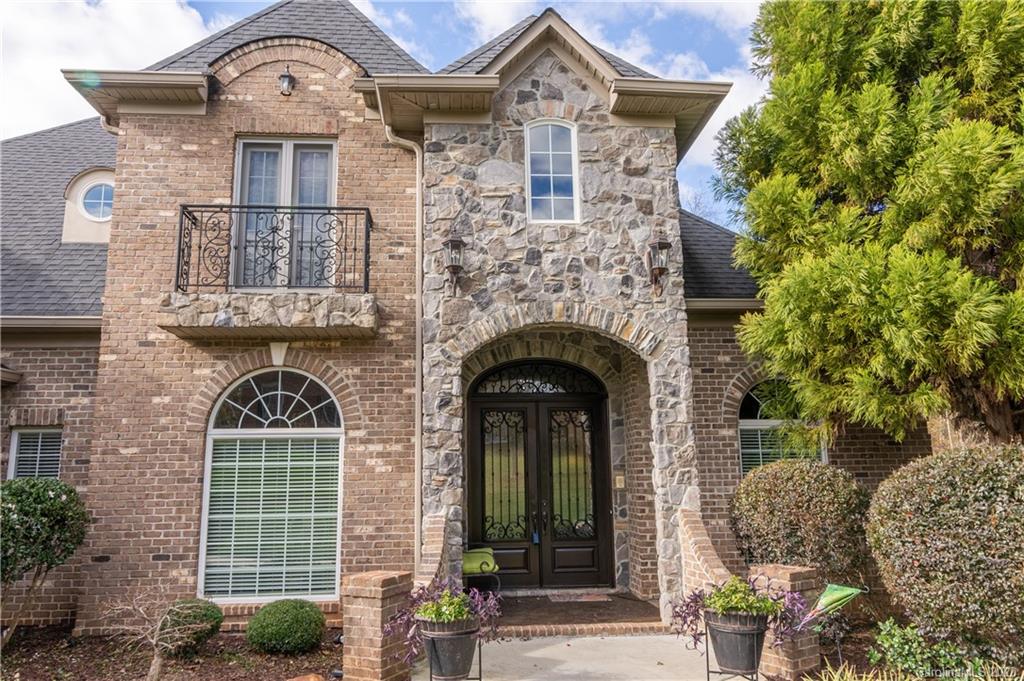 9212 Sanger Court Harrisburg NC 28075