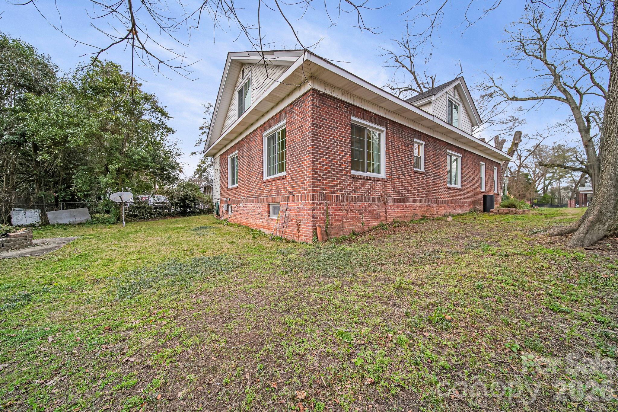 707 S York Street Gastonia NC 28052