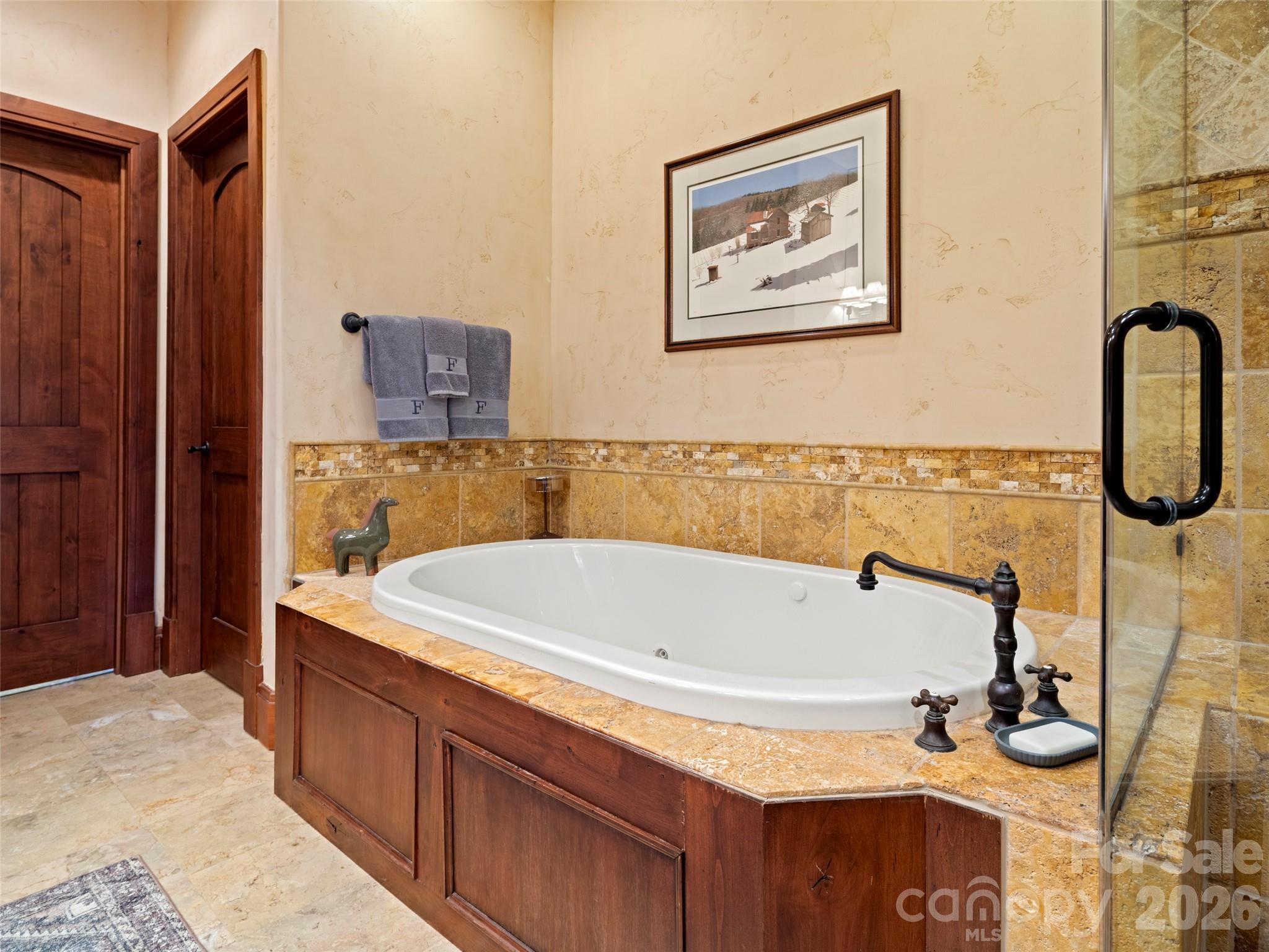 575 Walnut Valley Parkway Arden NC 28704