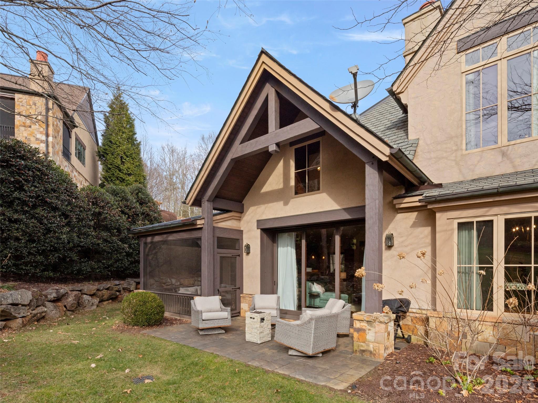 575 Walnut Valley Parkway Arden NC 28704