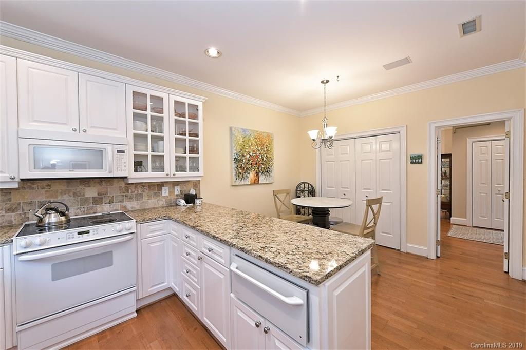 4149 Sharon Commons Lane Charlotte NC 28210